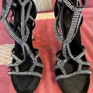 Black sequins heels